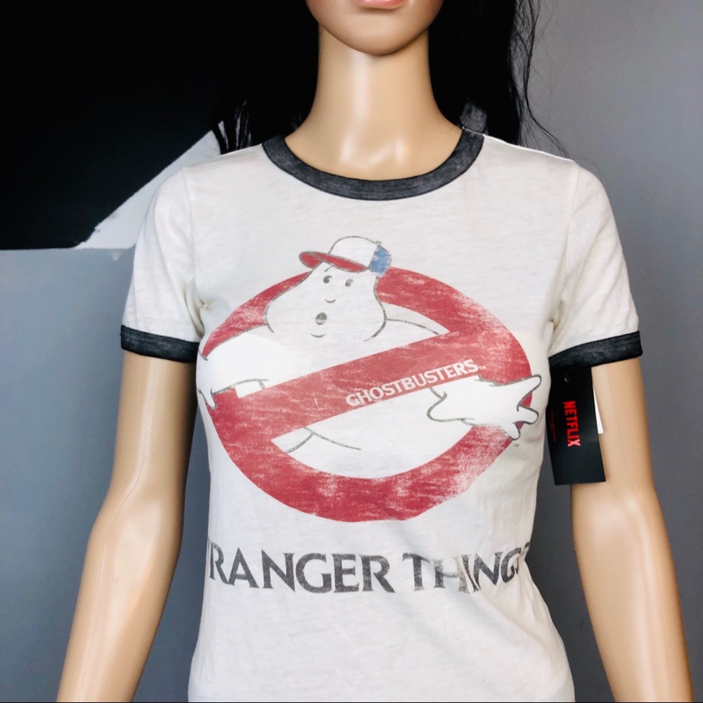 Netflix Stranger Things Ghosbusters Top